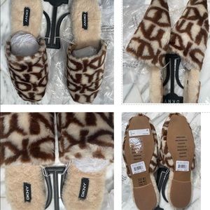 DKNY FAUX FUR COZY LOGO MULE SLIPPERS IN CREAM / BROWN WITH RUBBER SOLES